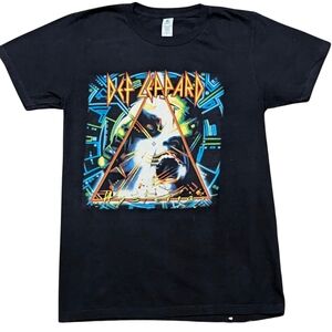 Def Leppard Band T-Shirt NWOT | Black Cotton Tee | Rock Graphic | Size S